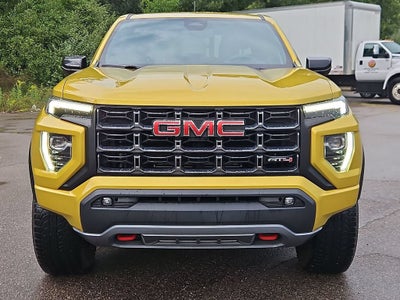 2023 GMC Canyon 4WD AT4