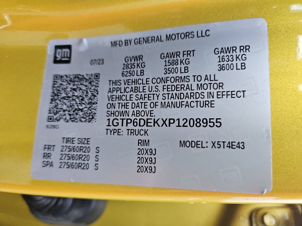 2023 GMC Canyon 4WD AT4