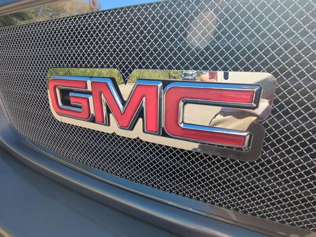 2025 GMC Savana Cargo Work Van