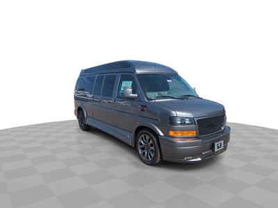 2025 GMC Savana Cargo Work Van