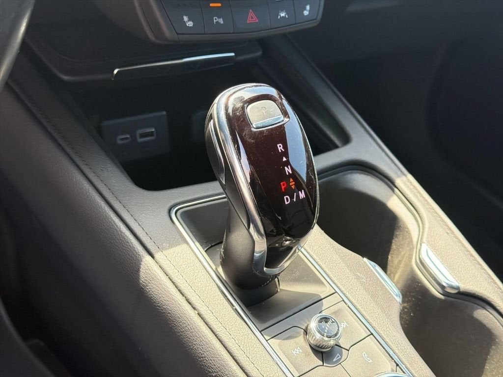 2023 Cadillac XT4 AWD Premium Luxury