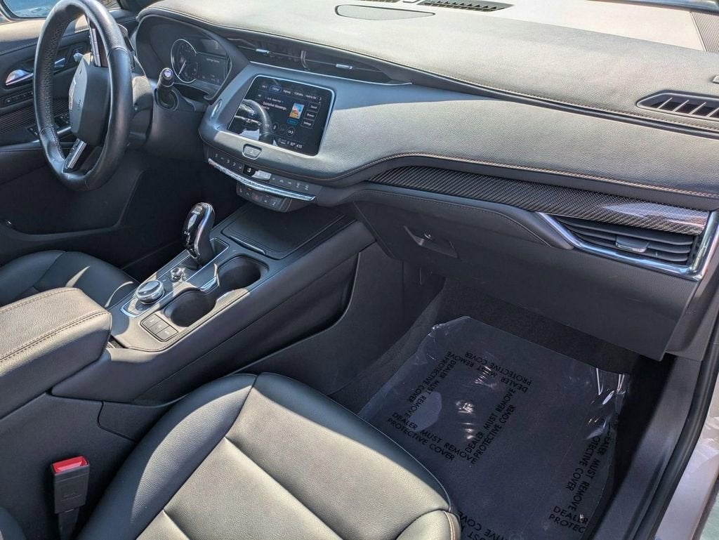 2023 Cadillac XT4 Sport
