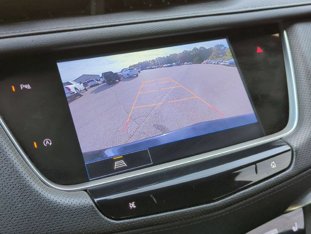 2023 Cadillac XT5 FWD Premium Luxury