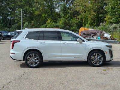2025 Cadillac XT6 Premium Luxury