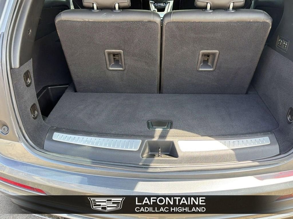 2022 Cadillac XT6 Premium Luxury