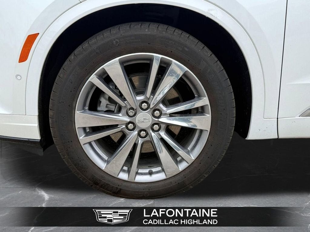 2024 Cadillac XT6 Premium Luxury