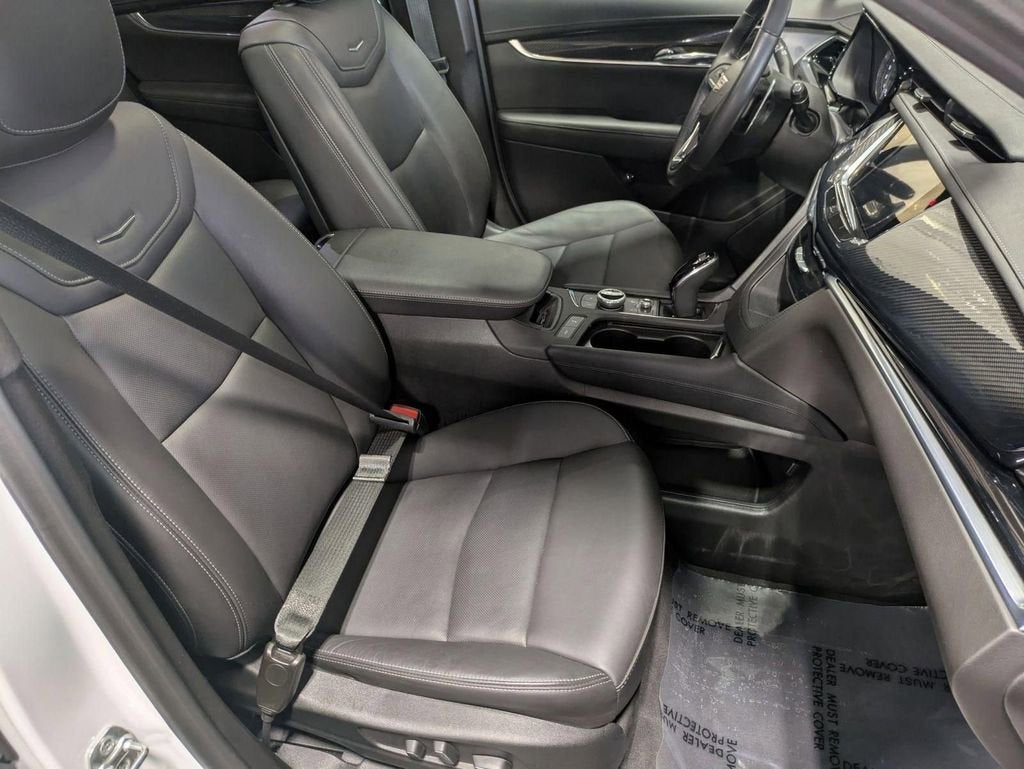 2024 Cadillac XT6 Sport