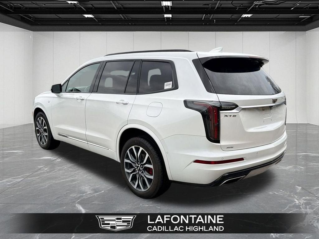 2024 Cadillac XT6 Sport