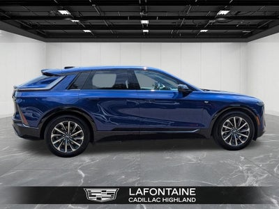 2024 Cadillac LYRIQ Sport 2