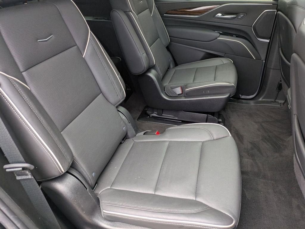 2022 Cadillac Escalade Premium Luxury