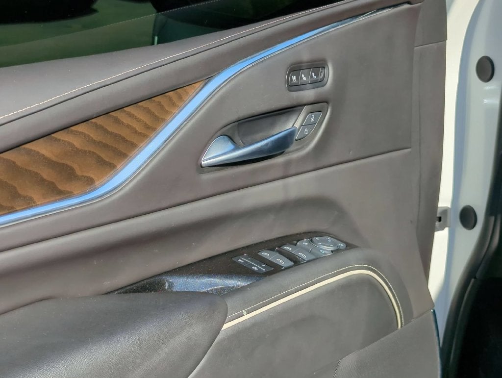 2024 Cadillac Escalade Sport Platinum