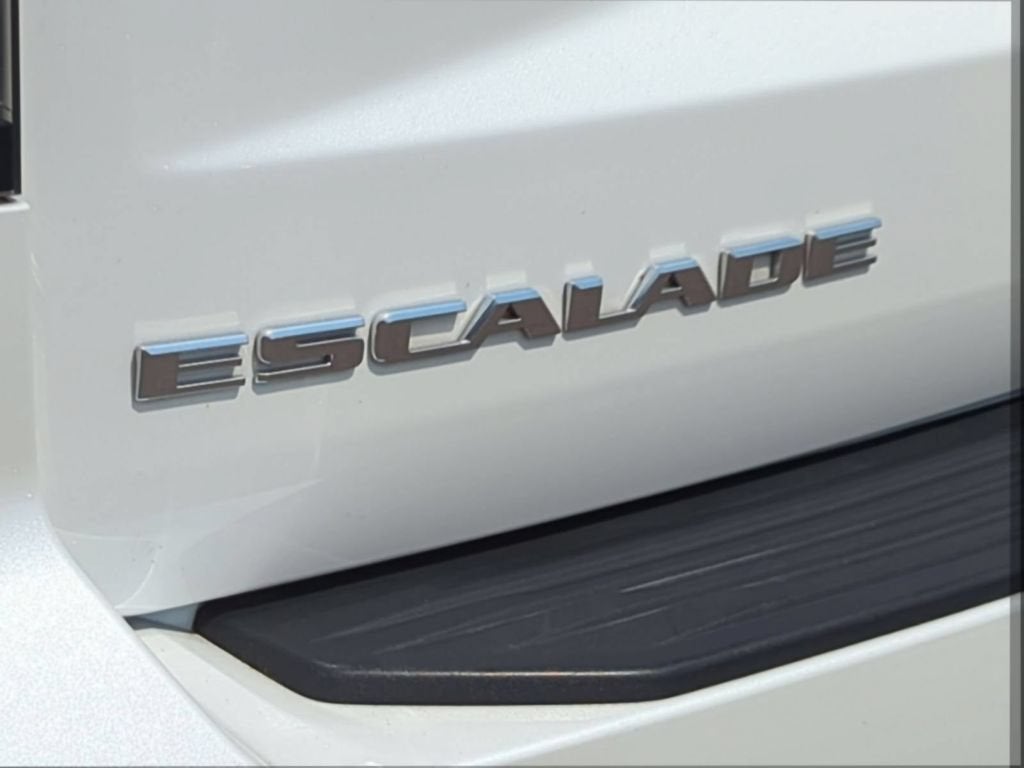 2023 Cadillac Escalade ESV 4WD Premium Luxury