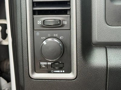 2018 RAM 2500 Tradesman Crew Cab 4x4 6'4" Box