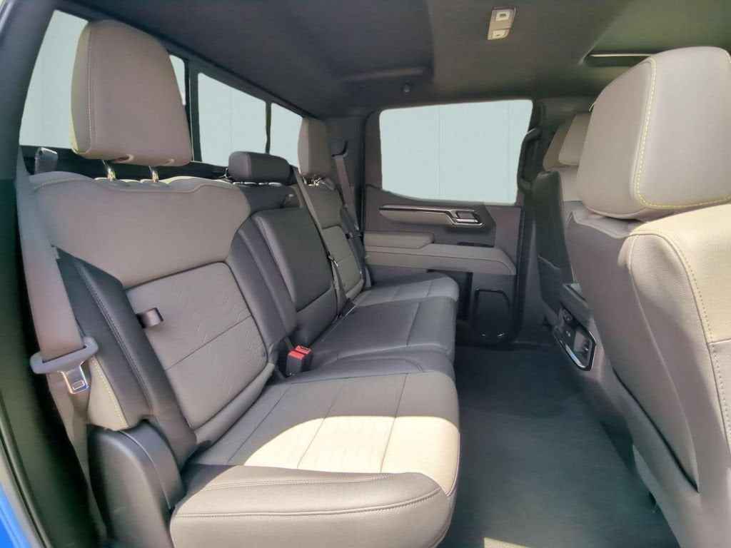2025 Chevrolet Silverado 1500 ZR2