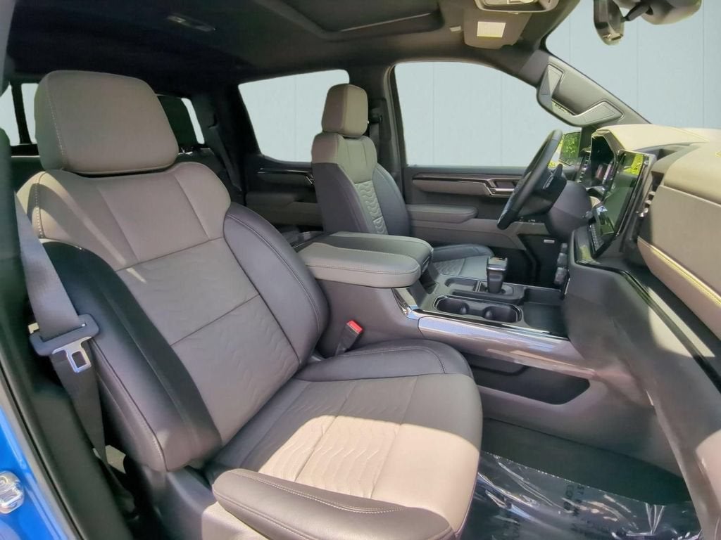 2025 Chevrolet Silverado 1500 ZR2