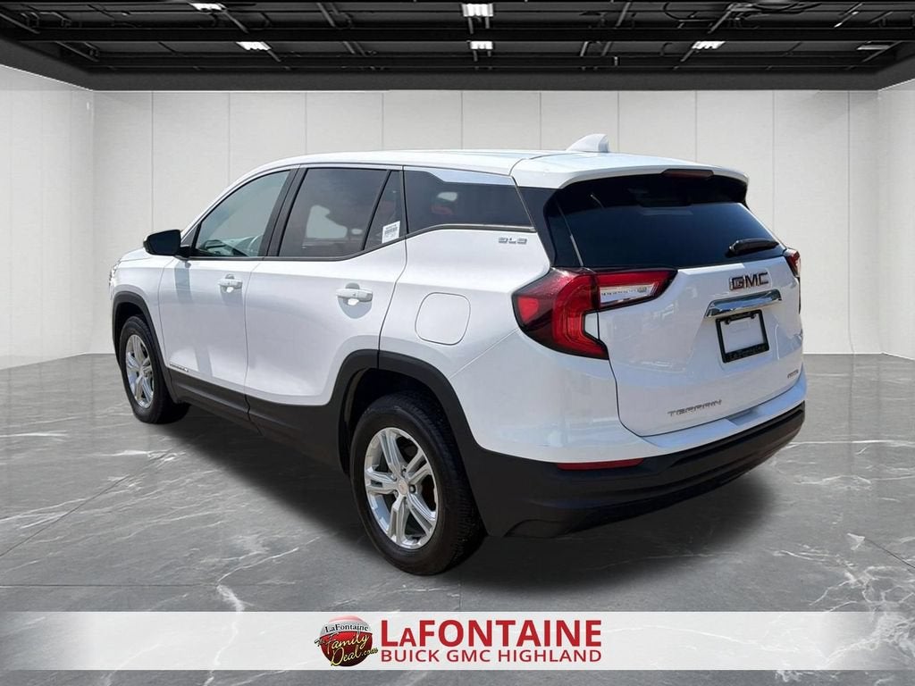 2023 GMC Terrain SLE