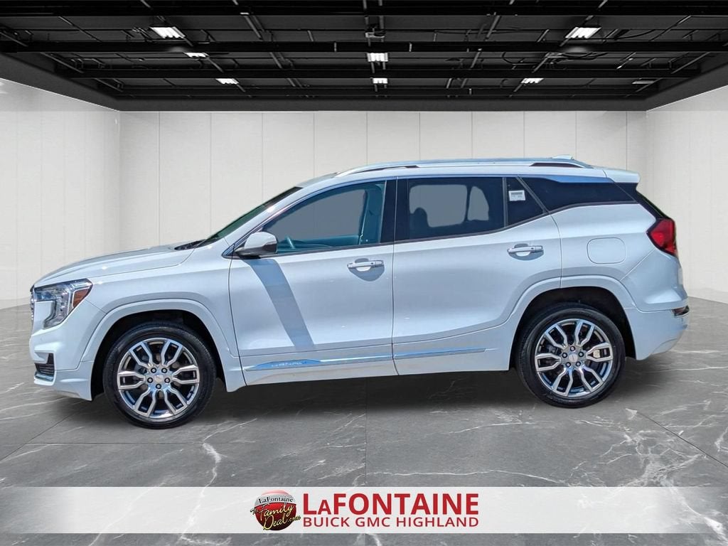 2023 GMC Terrain Denali