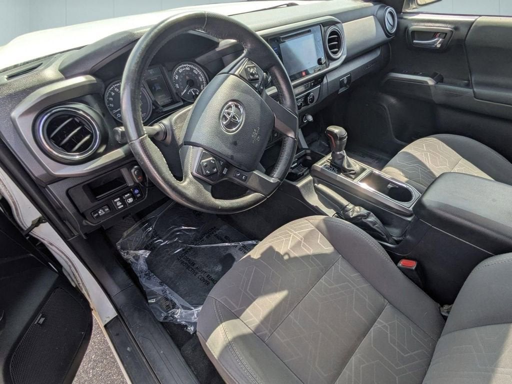 2017 Toyota Tacoma SR5 V6
