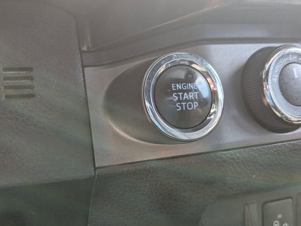 2017 Toyota Tacoma SR5 V6
