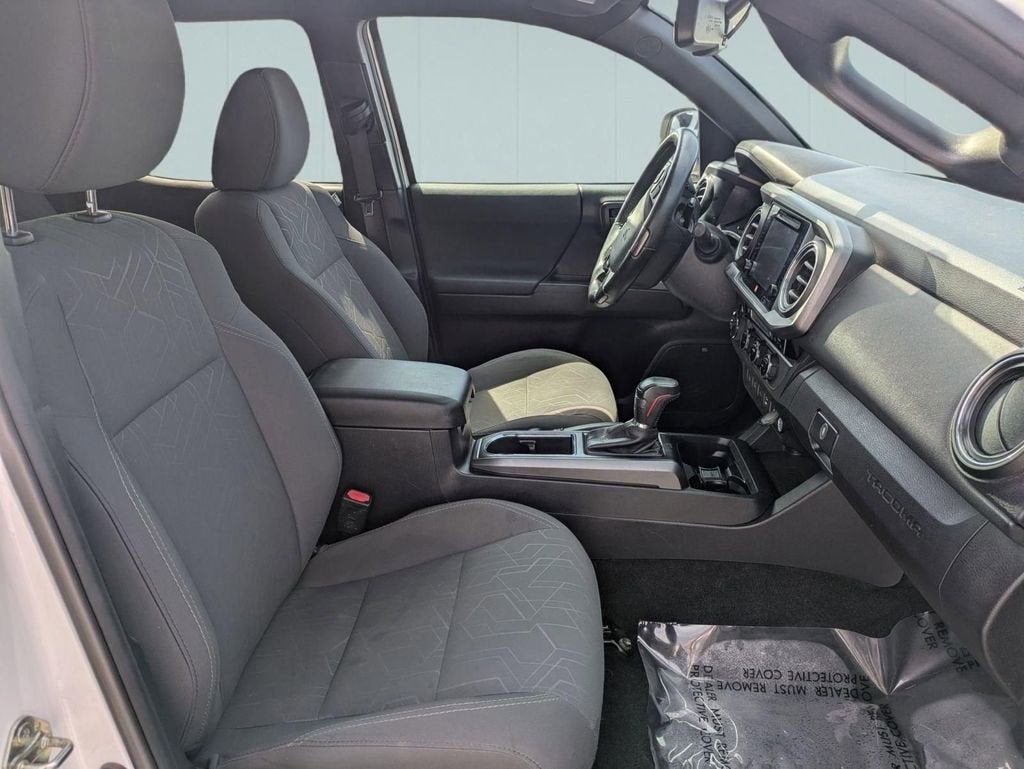 2017 Toyota Tacoma SR5 V6