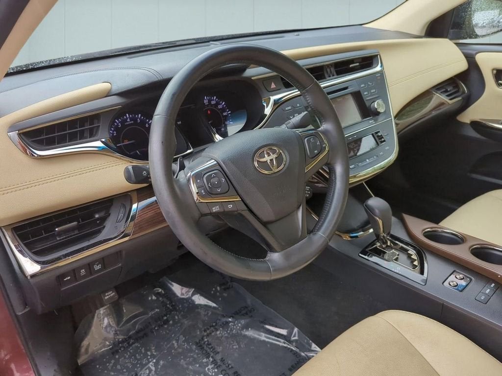 2013 Toyota Avalon XLE