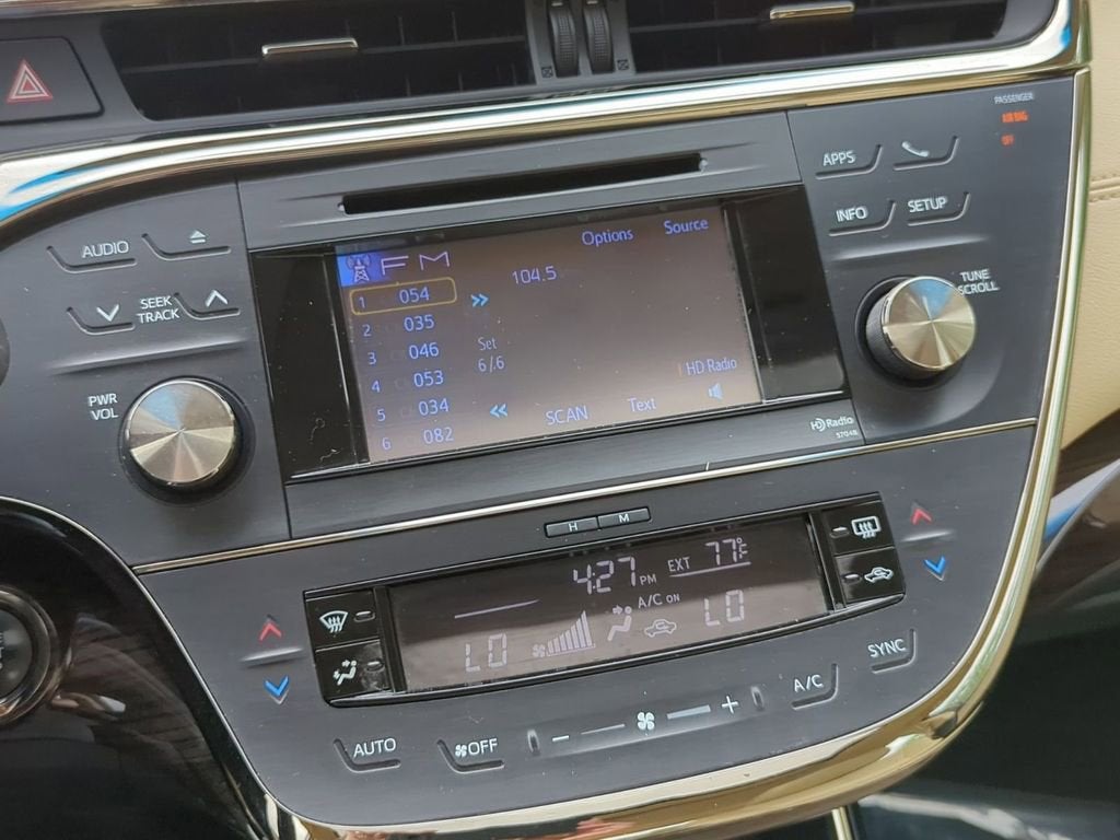 2013 Toyota Avalon XLE