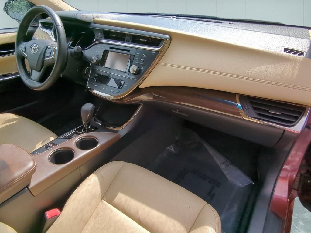2013 Toyota Avalon XLE