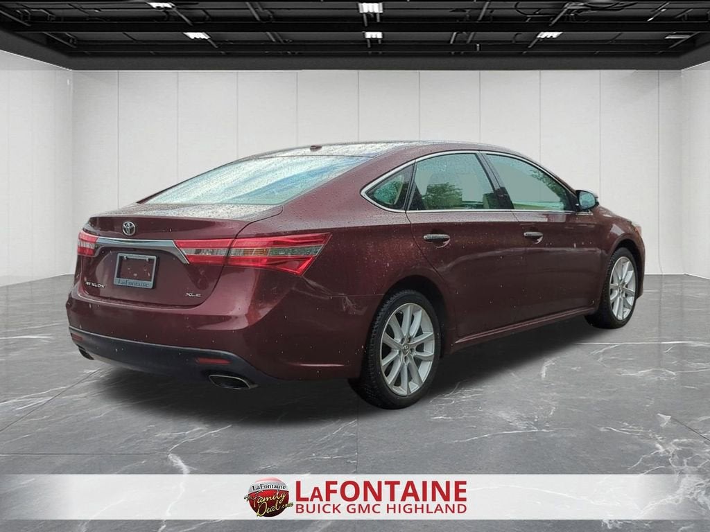 2013 Toyota Avalon XLE