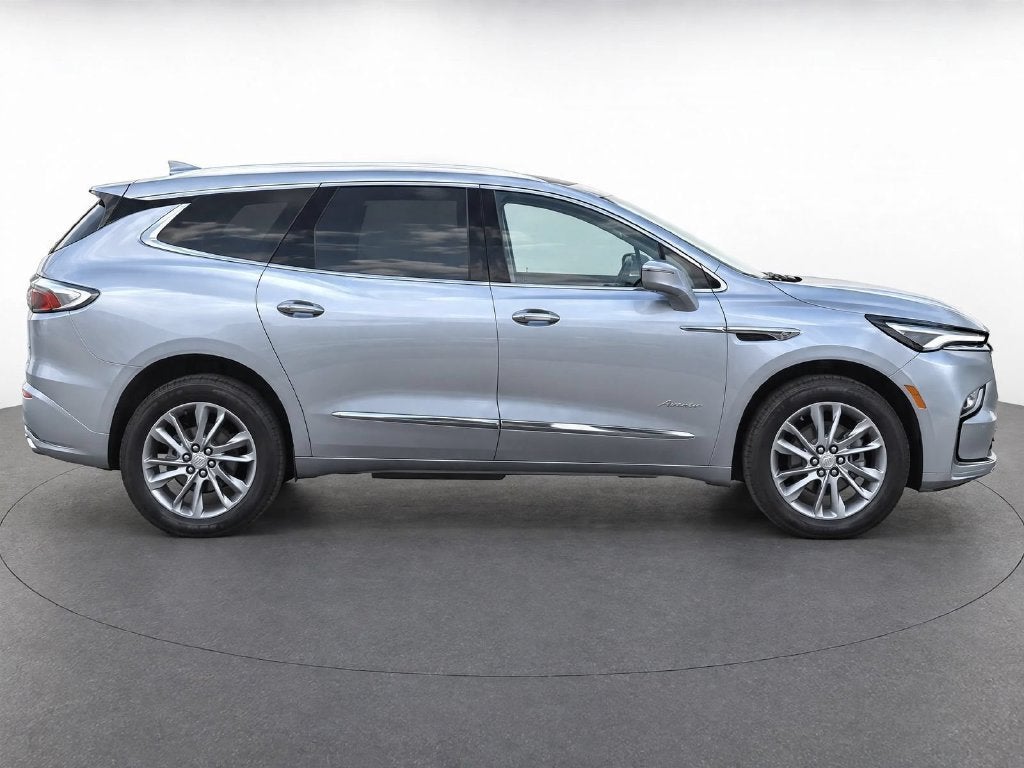 2022 Buick Enclave Avenir