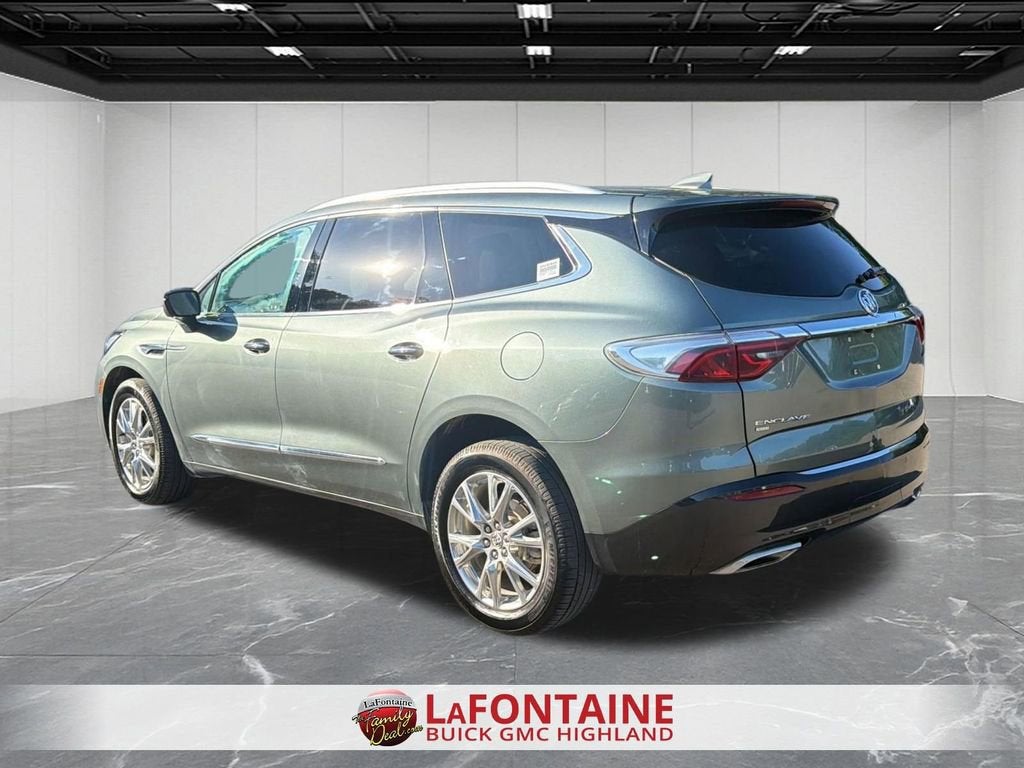 2023 Buick Enclave Essence