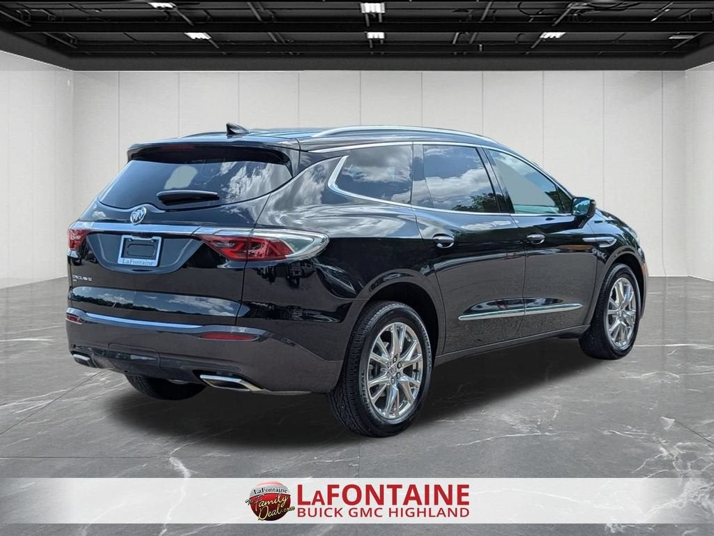 2023 Buick Enclave Premium