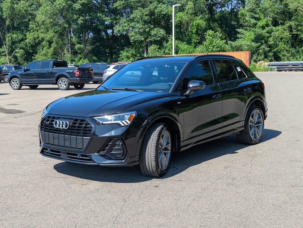 2023 Audi Q3 Premium Plus 45 TFSI S line quattro Tiptronic