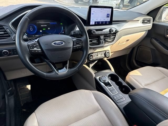 2021 Ford Escape Titanium Hybrid