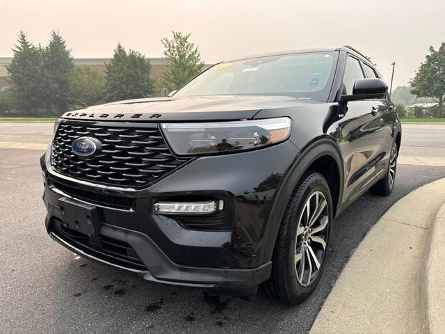 2022 Ford Explorer ST-Line