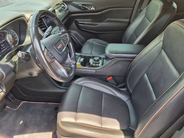 2021 GMC Acadia AT4