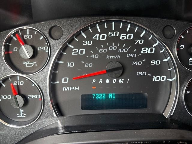 2025 Chevrolet Express Cutaway 3500 Work Van