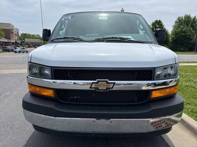 2025 Chevrolet Express Cutaway 3500 Work Van