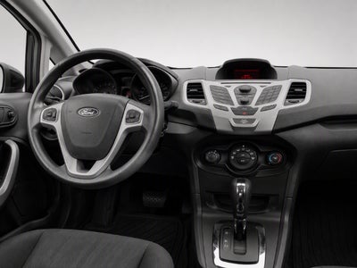 2013 Ford Fiesta SE