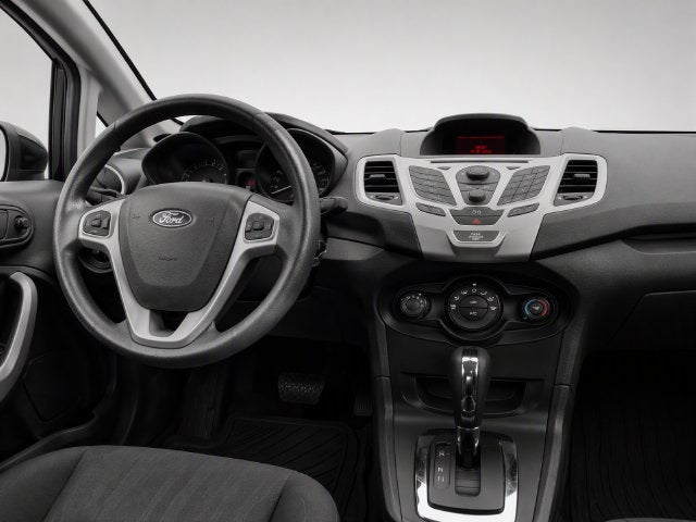 2013 Ford Fiesta SE
