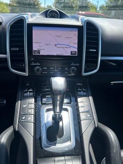 2017 Porsche Cayenne E-Hybrid S Platinum Edition