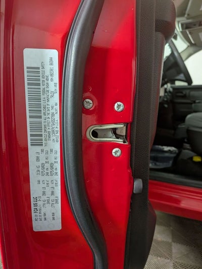 2017 RAM 1500 Express Crew Cab 4x4 5'7" Box