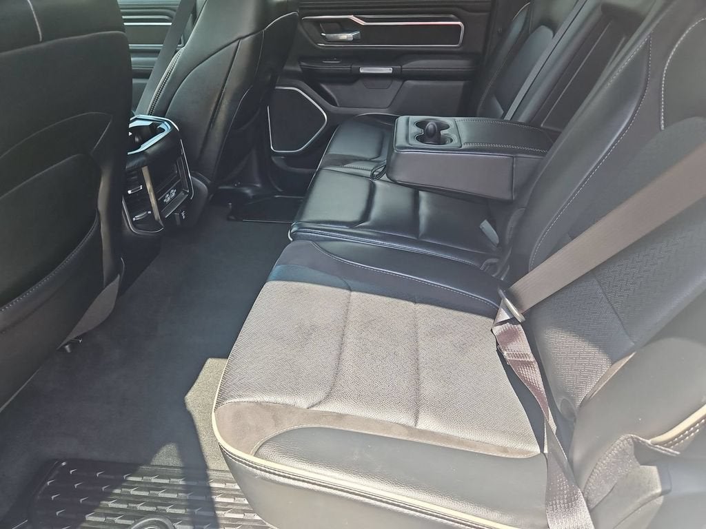 2023 RAM 1500 Laramie Crew Cab 4x4 5'7" Box