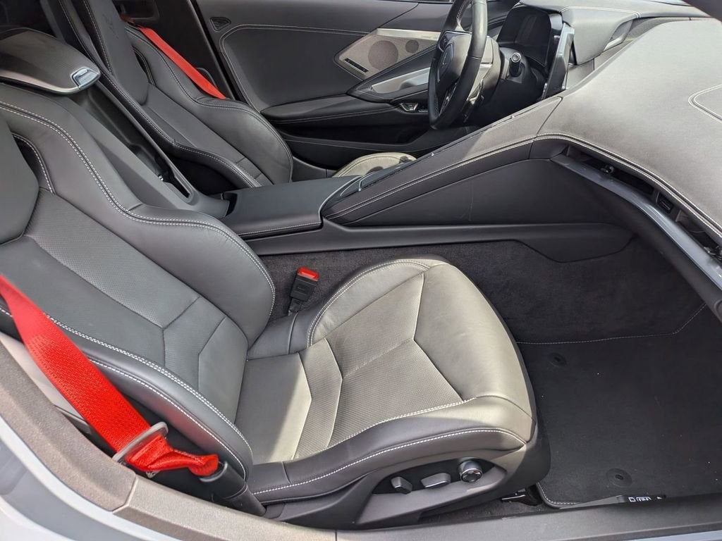 2024 Chevrolet Corvette Stingray 2LT