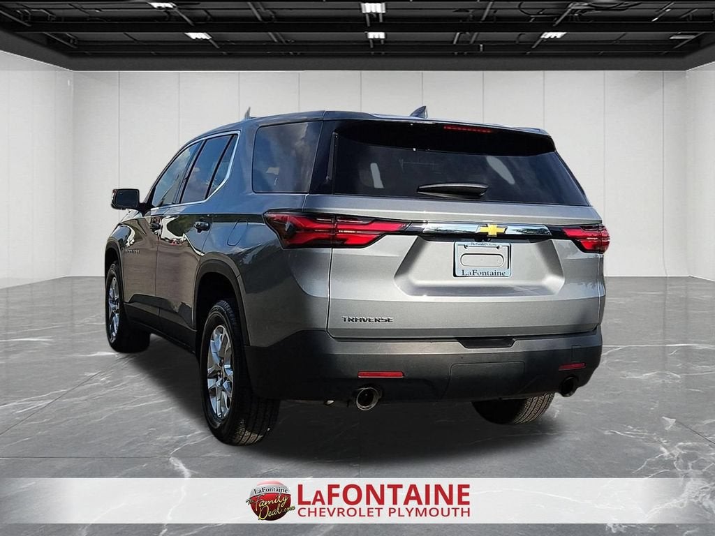2023 Chevrolet Traverse LS