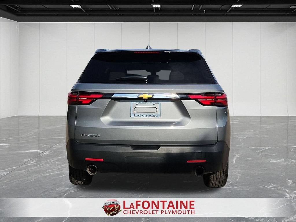 2023 Chevrolet Traverse LS