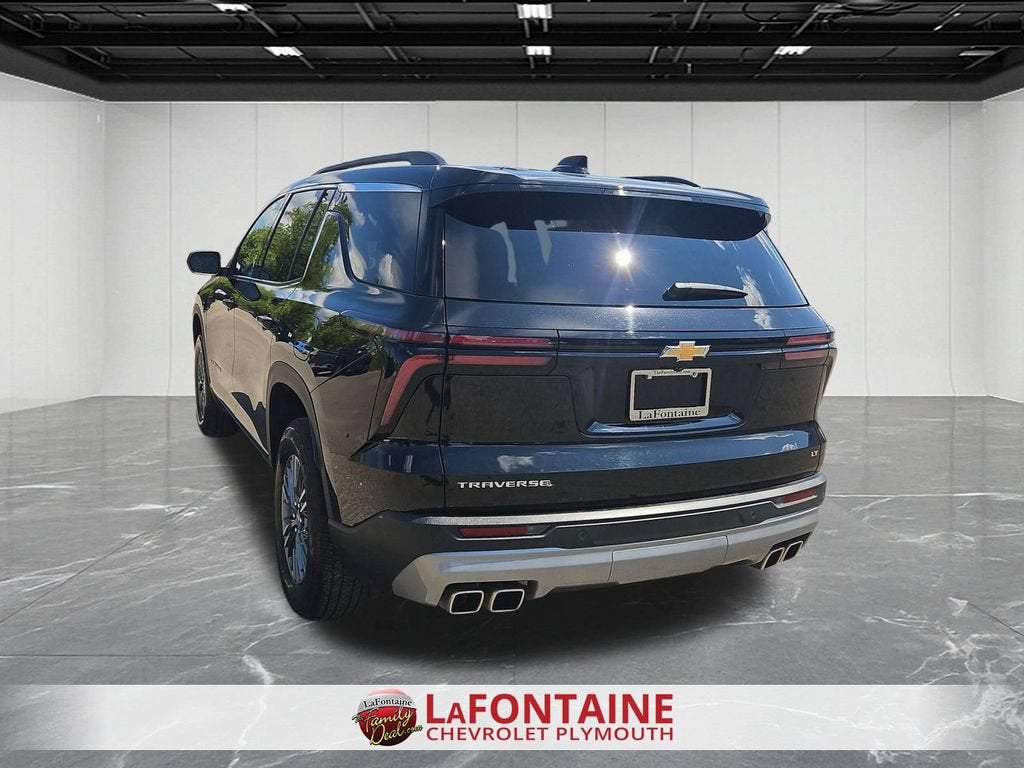 2024 Chevrolet Traverse LT