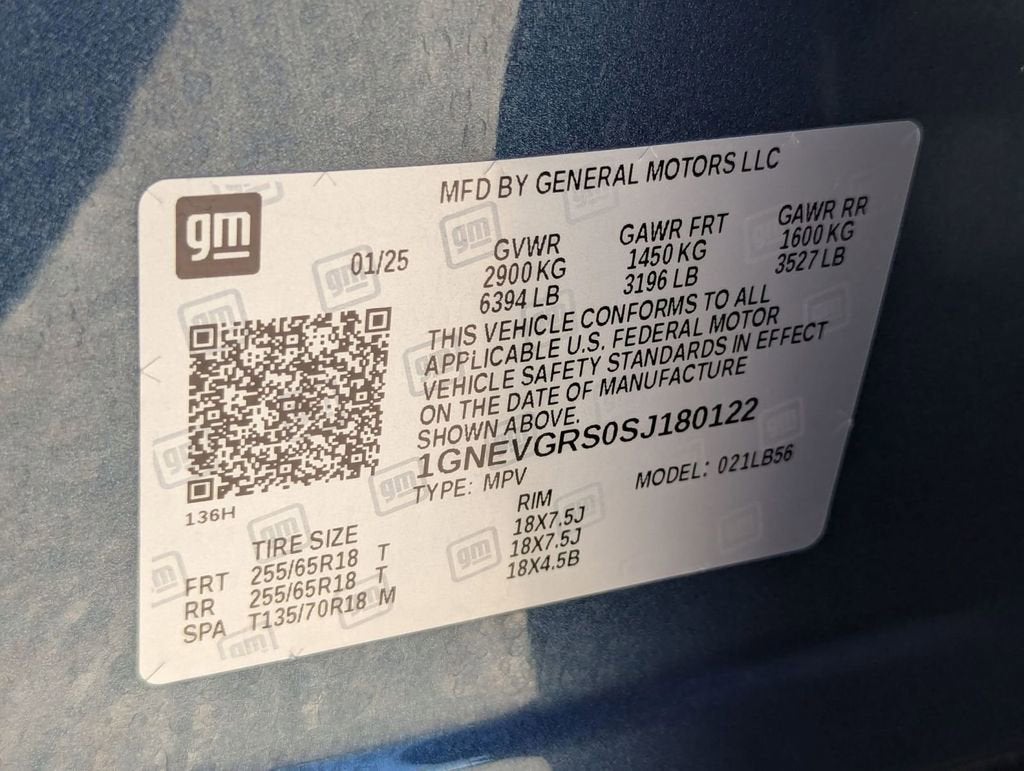 2025 Chevrolet Traverse LT