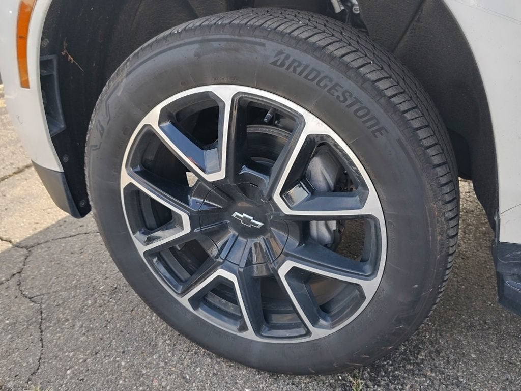 2025 Chevrolet Tahoe RST
