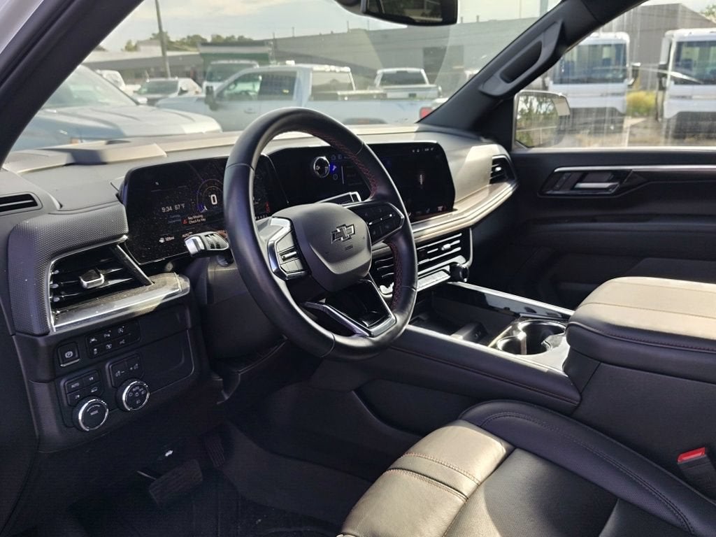2025 Chevrolet Tahoe RST