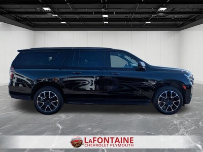2023 Chevrolet Suburban RST
